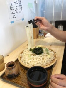 アラキざるうどん つゆも追加あります