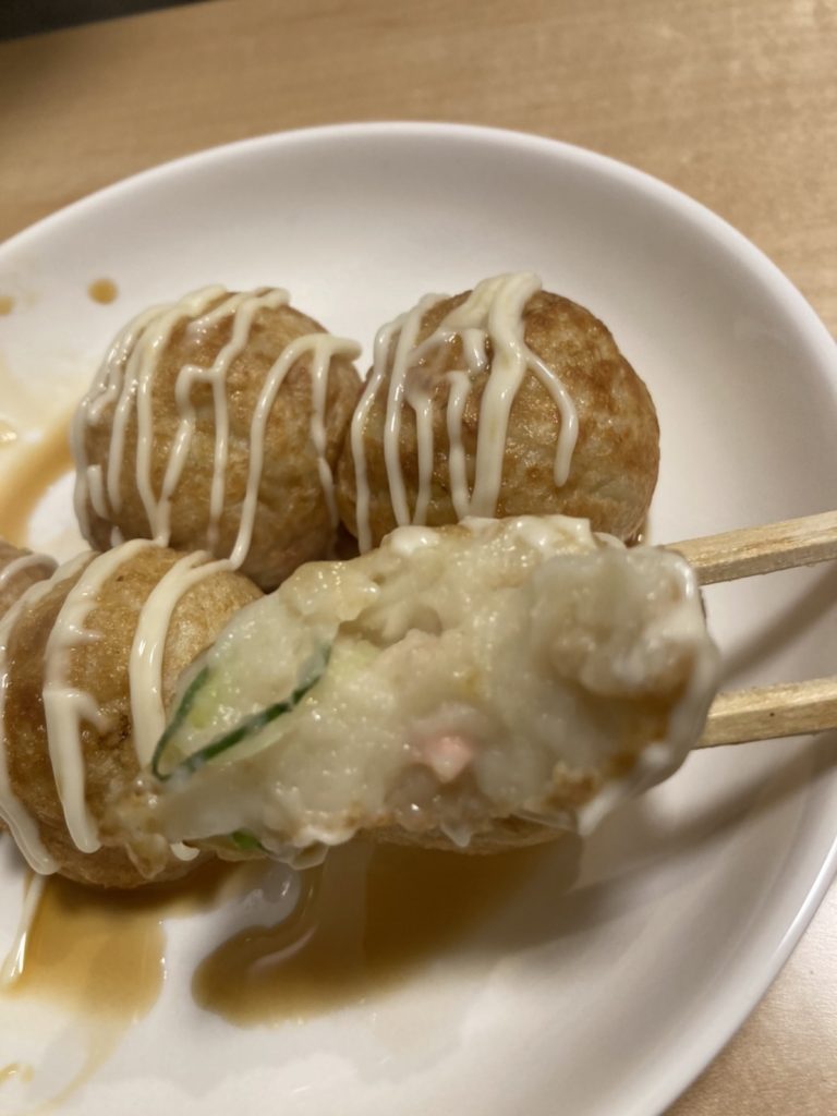 中までギッシリ詰まった生地